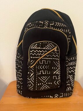 Black & White Print Backpack with Gold Zippers